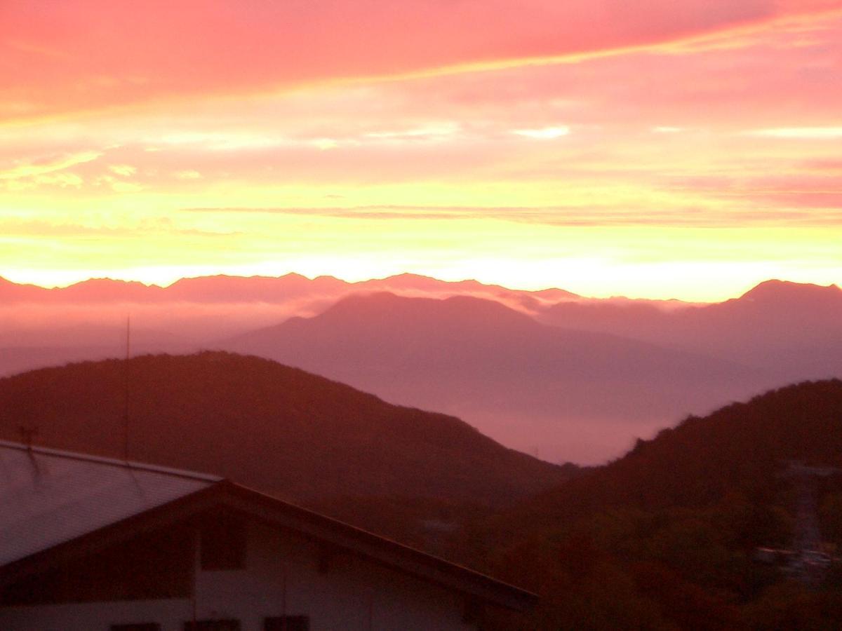 Hotel Iwasuge Yamanouchi  Esterno foto